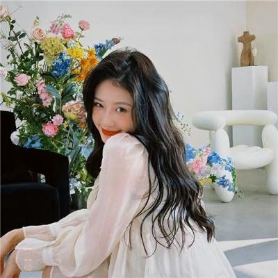 赛尔玛海报